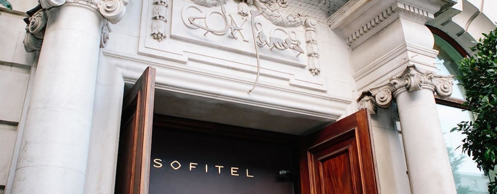 hotel banner